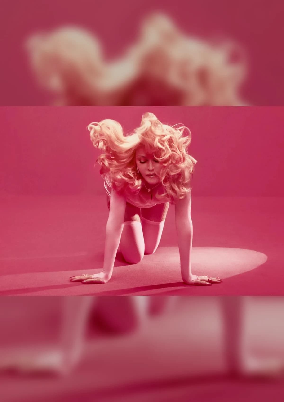 Quadro Decorativo Madonna Crawling Pink